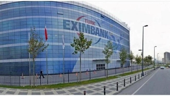 Türk Eximbank'tan 140 milyon euroluk kredi anlaşması