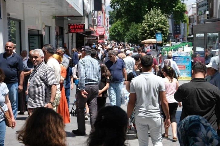 Türkiye’de geçen yıl 2,8 milyon kişi iller arasında göç etti