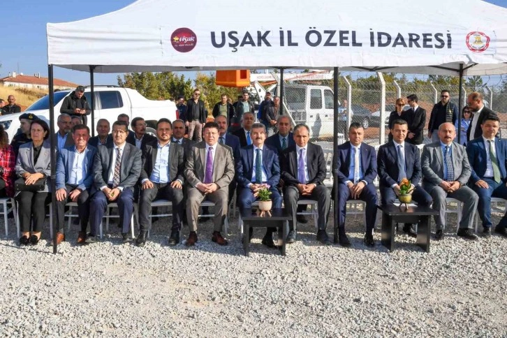 Uşak’ta güneş enerji santrali açıldı