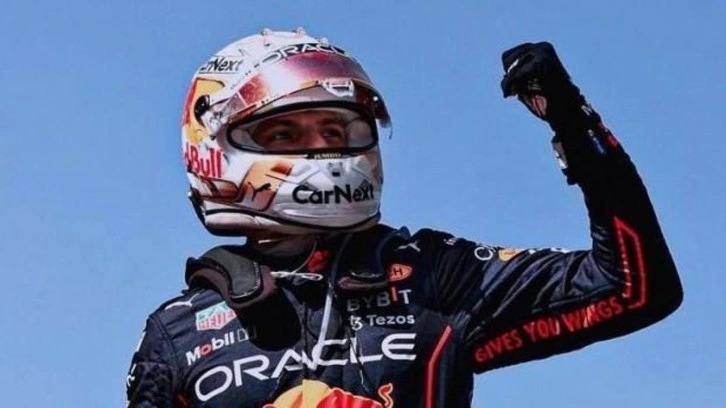 Verstappen, Avustralya'da pole pozisyonda başlayacak