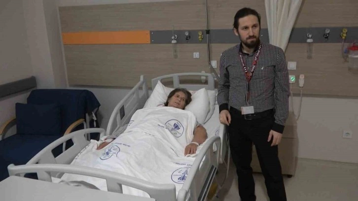 Yalova Eğitim ve Araştırma Hastanesi’nde yeni teknikle ilk defa kalp pili takıldı