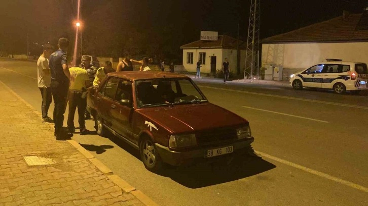 Yayaya çarpan sürücü otomobili bırakıp kaçtı: 1 ölü