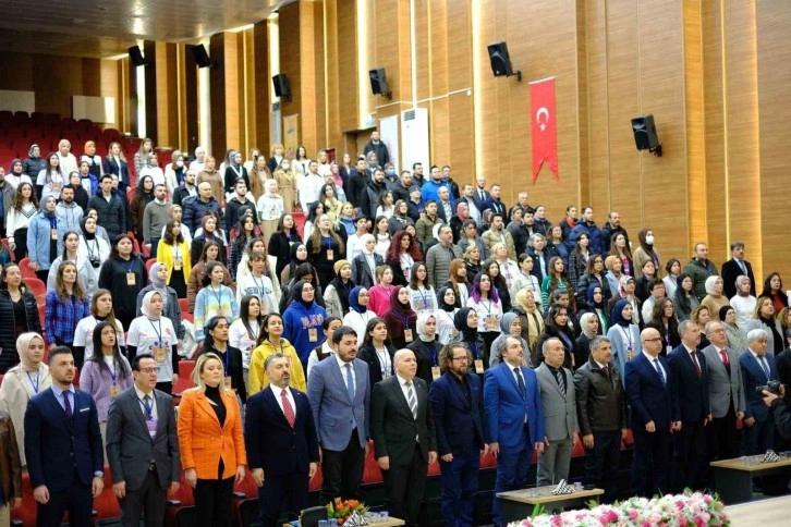 Yeni Medya ve İletişim Kampı Denizli’de başladı