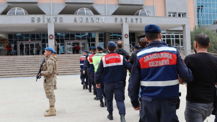 Yurt dışına kaçmaya çalışan 16 örgüt üyesi yakalandı