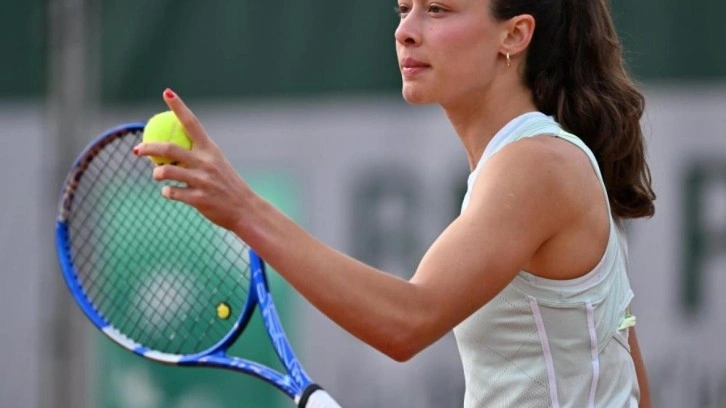 Zeynep Sönmez, WTA 500 turnuvasında ilki başardı