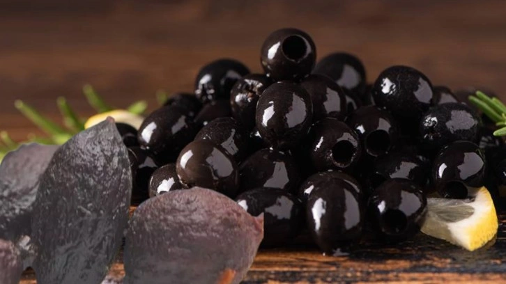 Zeytin çekirdeklerini çöpe atmak yerine yutun! Zeytin çekirdeğinin faydaları nedir?