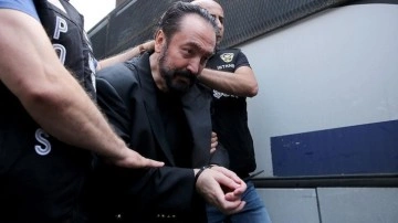 Adnan Oktar içeride de rahat durmuyor! Yeniden hakim karşısına çıkacağı tarih belli oldu!