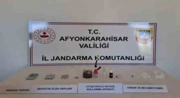 Aranan şahsı jandarma yakaladı