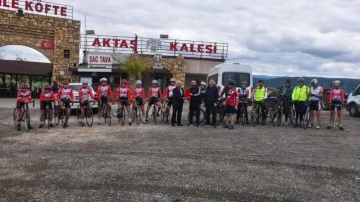 Atatürk'ün doğduğu evin bahçesinden alınan toprak Karabük'e getirildi