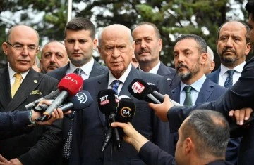 Bahçeli: AYM'nin kapatılmasını öneriyorum 