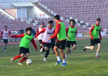 Balıkesirspor çalışmalarını aralıksız sürdürüyor