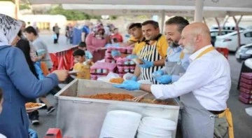 Başkan Çolakbayrakdar: Çocukların yüzlerini gülümsetmek için çalışıyoruz"