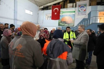 Başkan Palancıoğlu mesaiye, saha çalışanlarını ziyaret ederek başladı