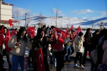 Bayburt’ta ’Şehitlere Saygı Yürüyüşü’ düzenlendi