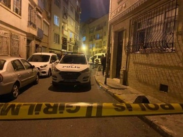 Beyoğlu’nda dehşet: Önce eşini sonra kendini vurdu