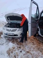 Bitlis’te flaş belleğini ararken mahsur kalan öğrenciyi AFAD ekipleri kurtardı