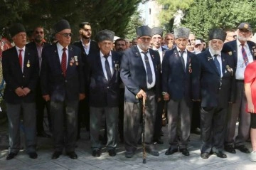 Büyük zaferin 101. yılı kutlamaları gazilerin yoğun katılımıyla gerçekleşti