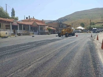 Büyükşehirden Kırsalda Asfalt Çalışması