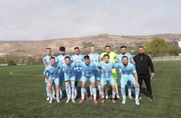 Cezalı oyuncu oynatan Döğerspor, hükmen yenik sayıldı