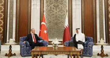 Cumhurbaşkanı Erdoğan, Katar Emiri Al Thani ile görüştü