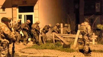 Dehşete düşüren gece! Ankara'da baba çocuğunu 12 saat rehin aldı