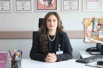 “Deprem, fiziki yıkımın yanı sıra psikolojik yıkıma sebep oluyor”