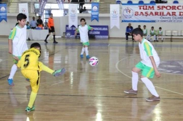 Depremin Anısına Futsal Turnuvası 