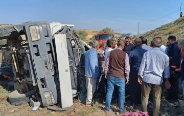 Devrilen beton mikserinin sürücüsü öldü