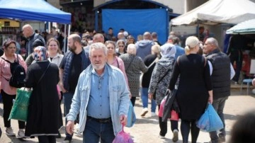 Edirne’de Bulgarların alışveriş mesaisi sürüyor