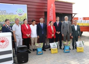 Edirne’de hibeli kanola tohumu dağıtım töreni