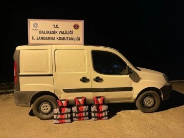 Edremit ve Ayvalık’ta 63 düzensiz göçmen ve 1 organizatör yakalandı