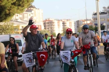 Efeler’de pedallar ’çevre dostu ulaşım’ için döndü