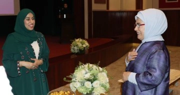 Emine Erdoğan, BAE'de Kadınlar Genel Birliği’ni ziyaret etti