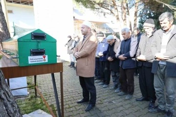 Enkaz altında kalan operatör toprağa verildi