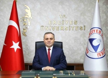 ERÜ Rektörü Prof. Dr. Altun:” Cumhuriyet’in heyecanını ilk günkü gibi yaşamaktayız”