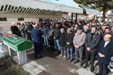 Erzincan İl Tarım ve Orman Müdürü Şahin’in annesi son yolculuğuna uğurlandı