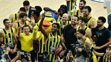 Fenerbahçe'den müthiş başarı! EuroLeague'de play-off'u garantiledi