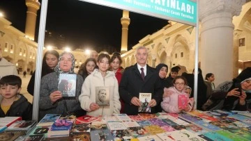 Gaziantepliler Ramazan Ayı'nın gelmesiyle Şahinbey Millet Camii'ne akın etti