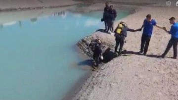 Gölete giren gencin cansız bedeni çıkarıldı