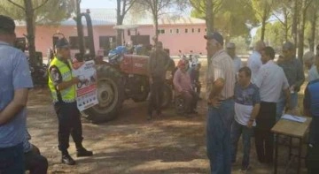 Gömeç’te jandarma ekipleri seyyar muayene istasyonu kurup eğitimler verdi