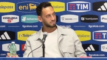 Hakan Çalhanoğlu'ndan İtalya maçı yorumu!