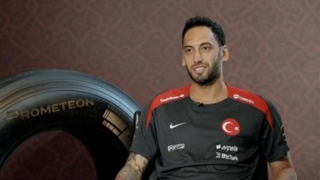 Hakan Çalhanoğlu'ndan Montella'ya övgü!