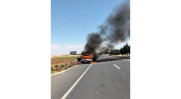 Iğdır’dan Diyarbakır’a kavun almaya gelen kamyonet alevlere teslim oldu