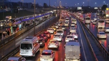 İstanbul trafiği yıllık 10 milyar dolar kayba neden oluyor