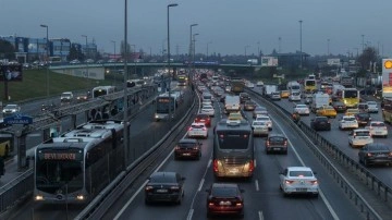 İstanbulluların çilesi bitmiyor! Beşyol metrobüs durağı 45 gün kapalı