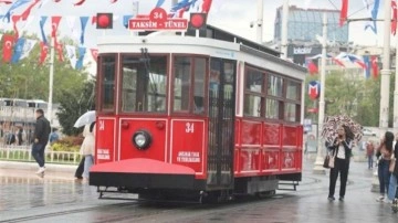 İstiklal Caddesi'nde yeni dönem! Artık bataryalı tramvaylar hizmet verecek...