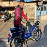 Kamyona arkadan çarpan motosikletin sürücüsü hayatını kaybetti