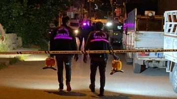 Karısıyla kavga etti, baldızını bıçakladı: Mahalleli sokağa döküldü