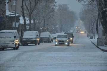 Kars’ta trafiğe kayıtlı araç sayısı 48 bin 257