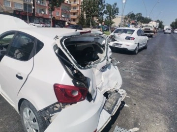 Kayseri’de Zincirleme Trafik Kazası